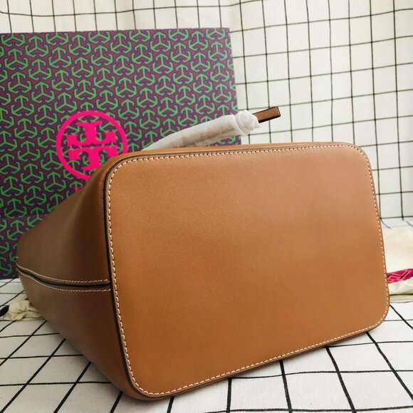 Nwt Tory Burch aged cameo miller hobo authentic - Picture 7 of 10